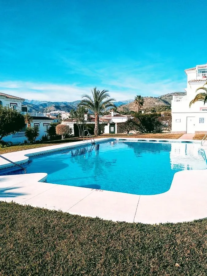 Villahelusia Torrox Villa